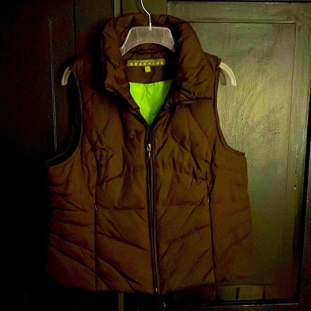 Kenneth Cole REACTION, Size XL, Brown Down Vest